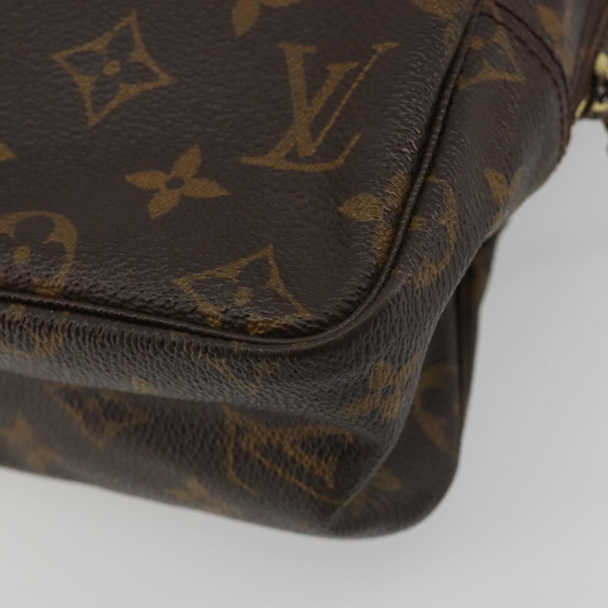 LOUIS VUITTON Monogram Trousse Toilette 28 Clutch Bag M47522 LV Auth 165290
