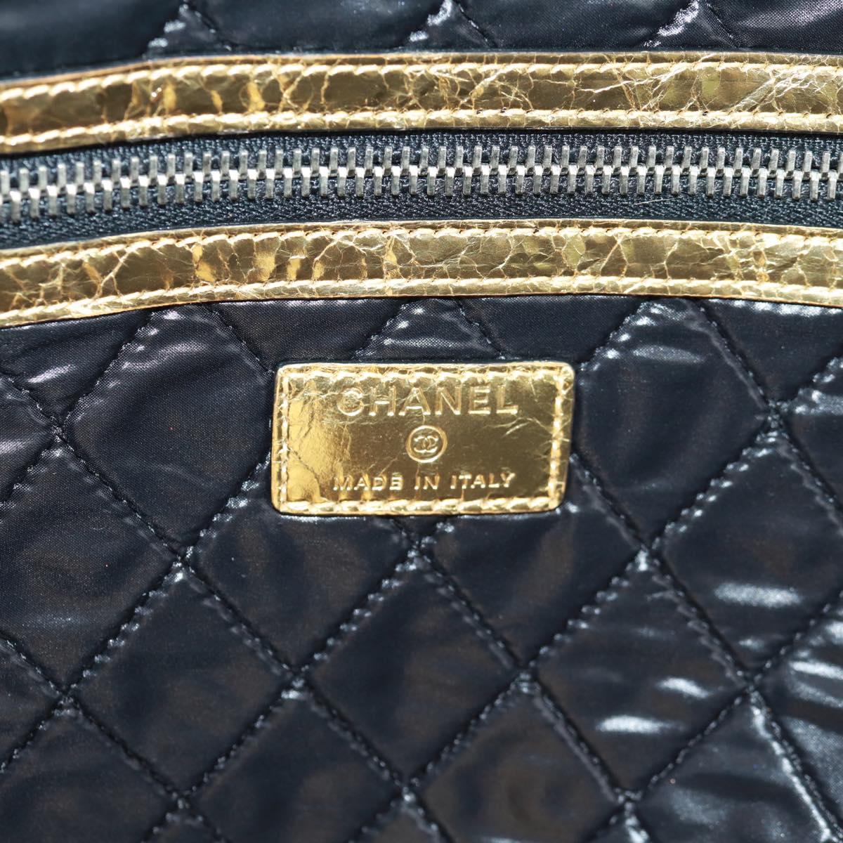CHANEL Clutch Bag Leather Gold CC Auth 165360M