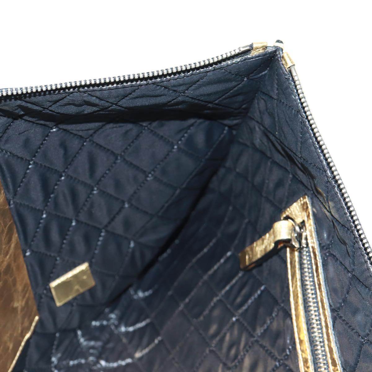 CHANEL Clutch Bag Leather Gold CC Auth 165360M