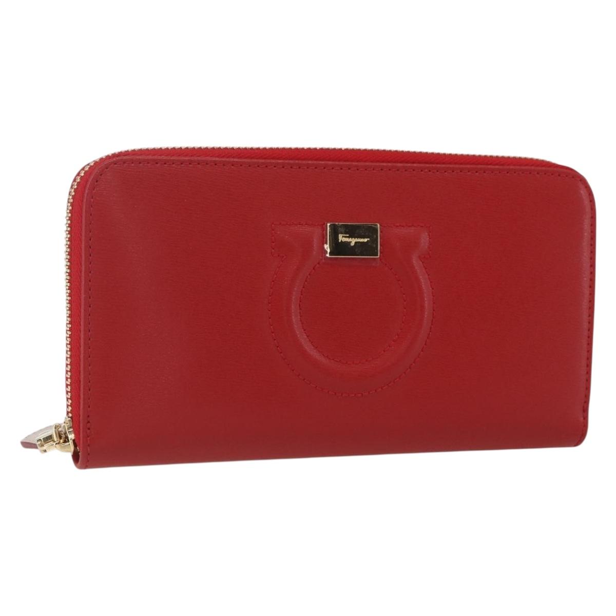 Salvatore Ferragamo Gancini Long Wallet Leather Red Gold Auth 165570