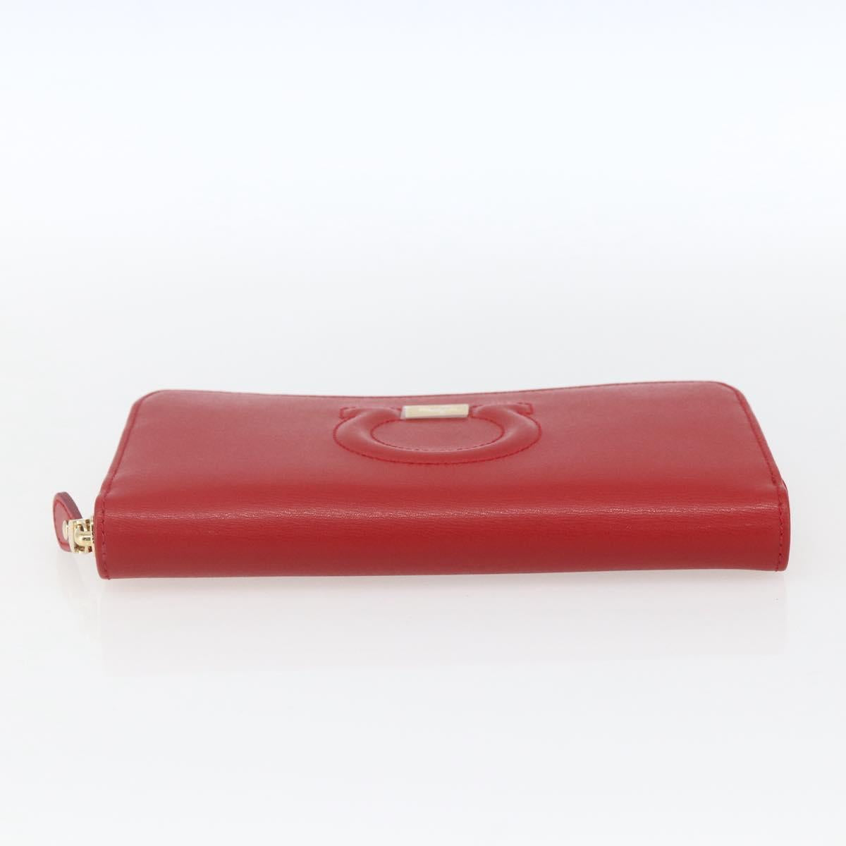Salvatore Ferragamo Gancini Long Wallet Leather Red Gold Auth 165570