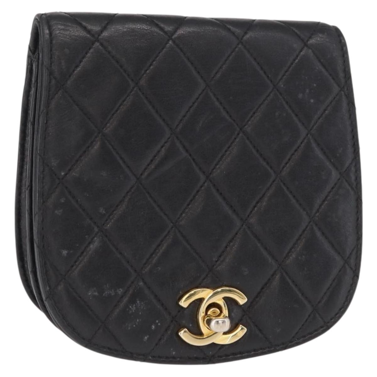 CHANEL Pouch Lamb Skin Black Gold CC Auth 165615