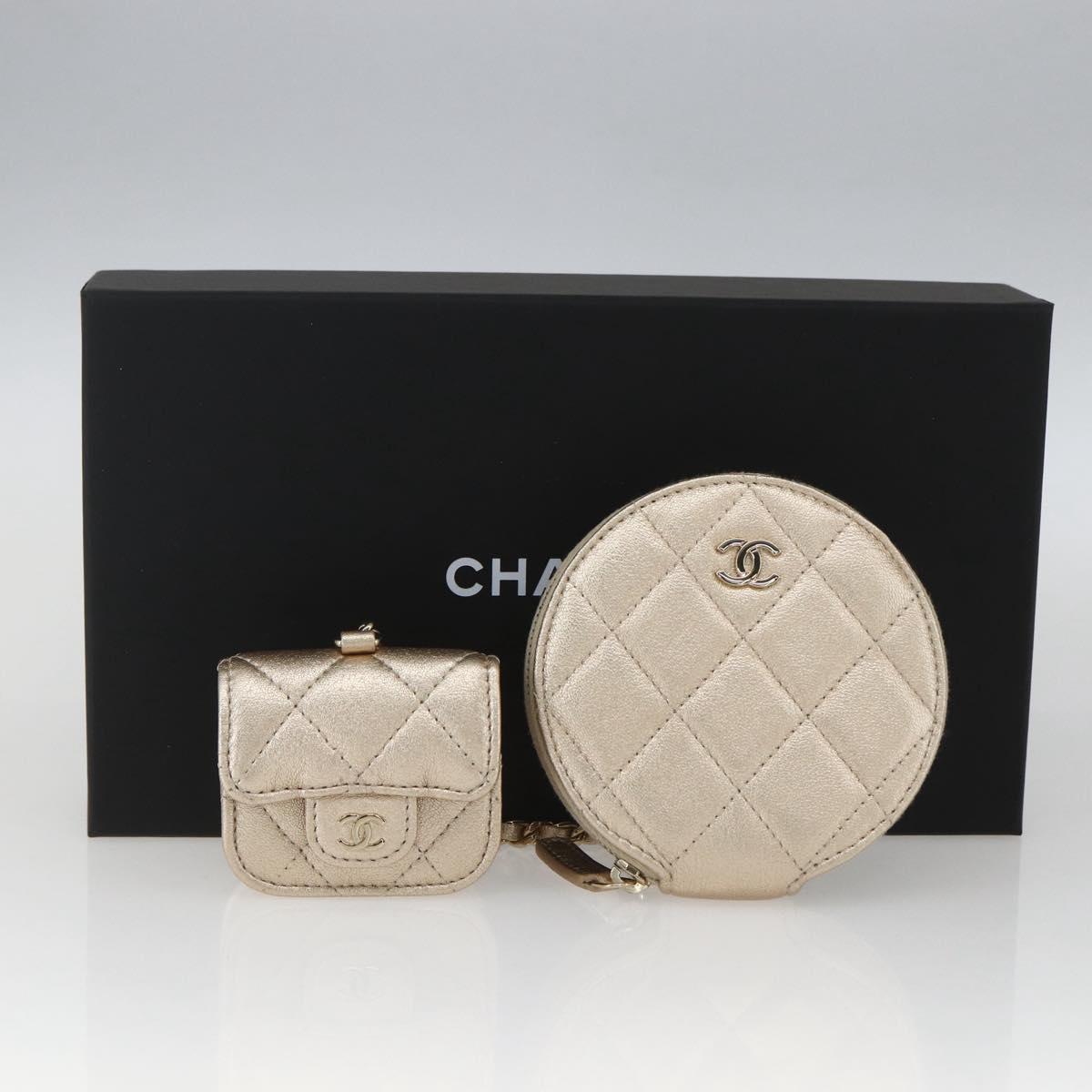 CHANEL Matelasse Air Pods case Coin Purse Lamb Skin Gold CC Auth 165948SM