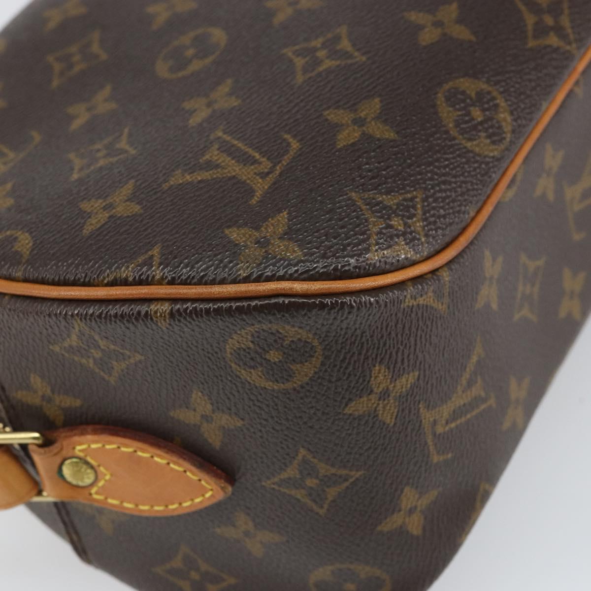 LOUIS VUITTON Monogram Blois Shoulder Bag M51221 LV Auth 166140