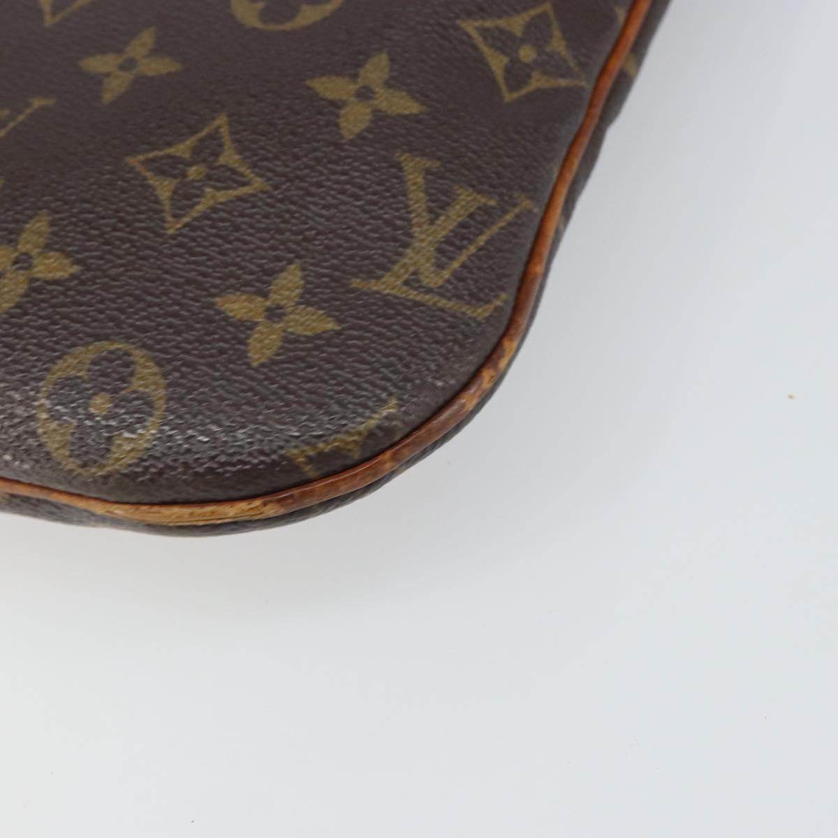 LOUIS VUITTON Monogram Pochette Bosphore Shoulder Bag M40044 LV Auth 166163
