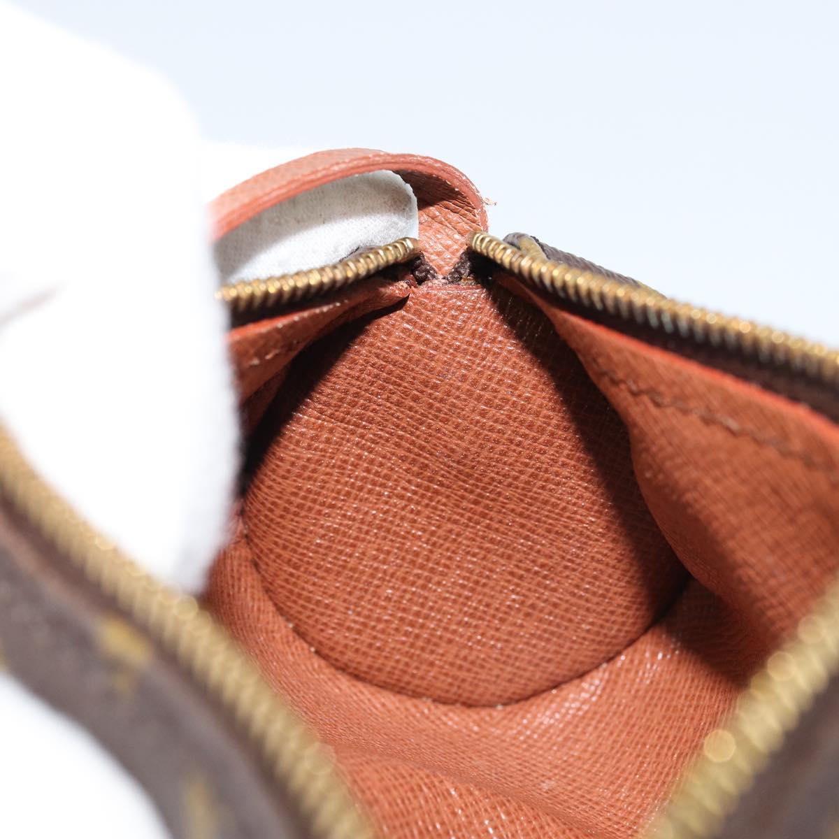 LOUIS VUITTON Monogram Papillon Pouch LV Auth 166260A