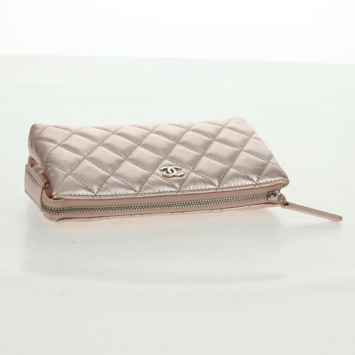 CHANEL Matelasse Pouch Lamb Skin Pink Silver CC Auth 166350SAM