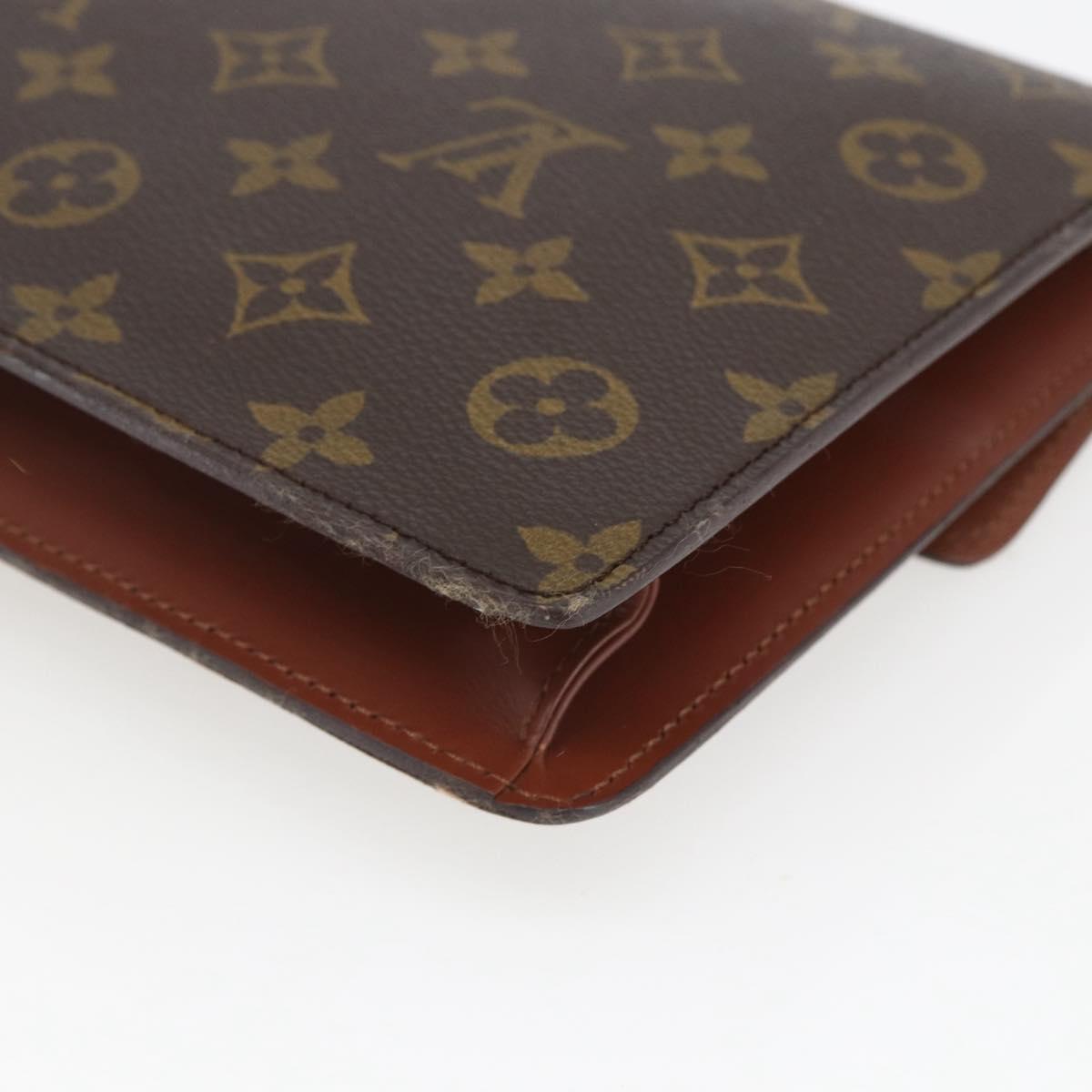 LOUIS VUITTON Monogram Chaillot Clutch Bag M51786 LV Auth 166388