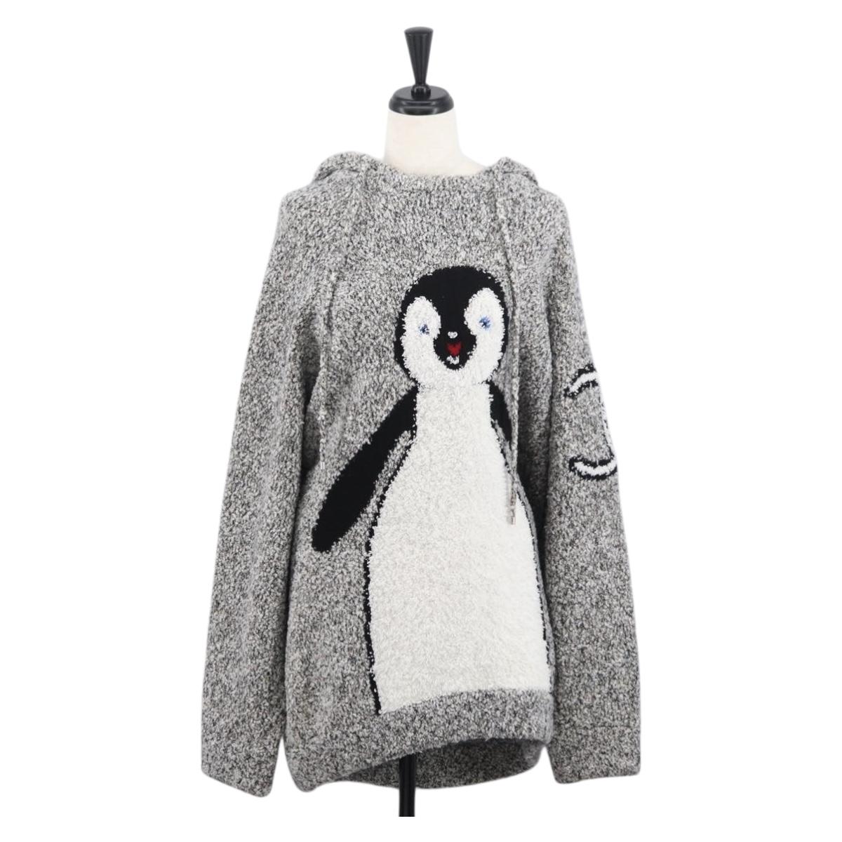 CHANEL Penguin Knit Hoodie Tweed Gray CC Auth 166450SM