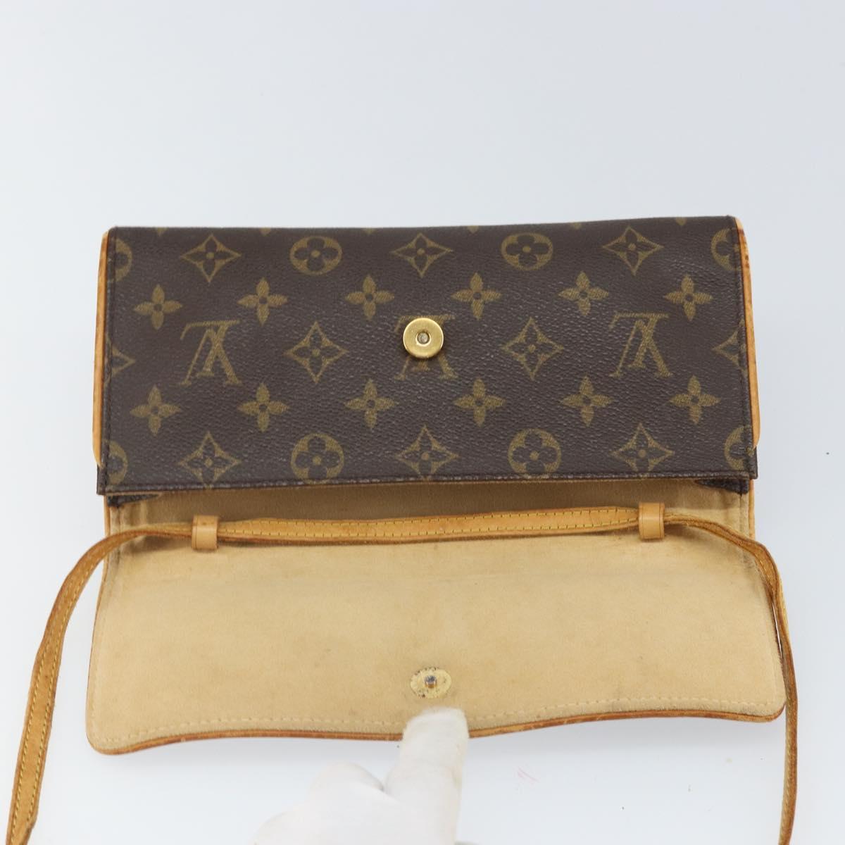 LOUIS VUITTON Monogram Pochette Twin GM Shoulder Bag M51852 LV Auth 166507