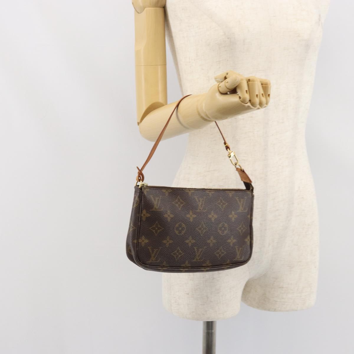 LOUIS VUITTON Monogram Pochette Accessoires Pouch M51980 LV Auth 166510