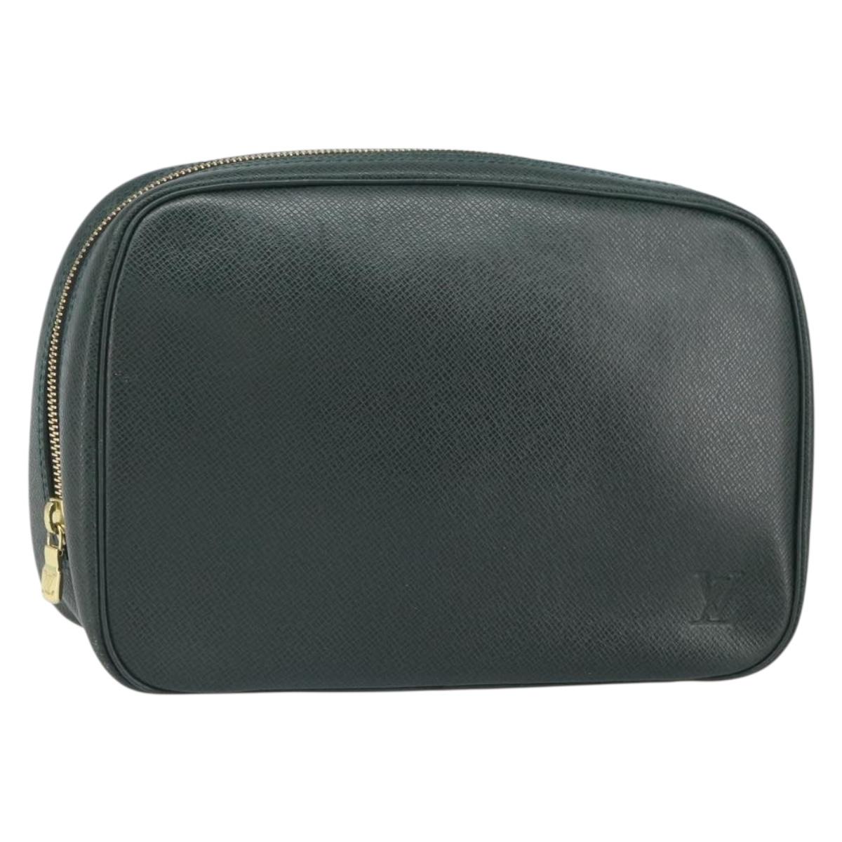 LOUIS VUITTON Taiga Trousse Toilette GM Clutch Bag Epicea M30214 LV Auth 166571