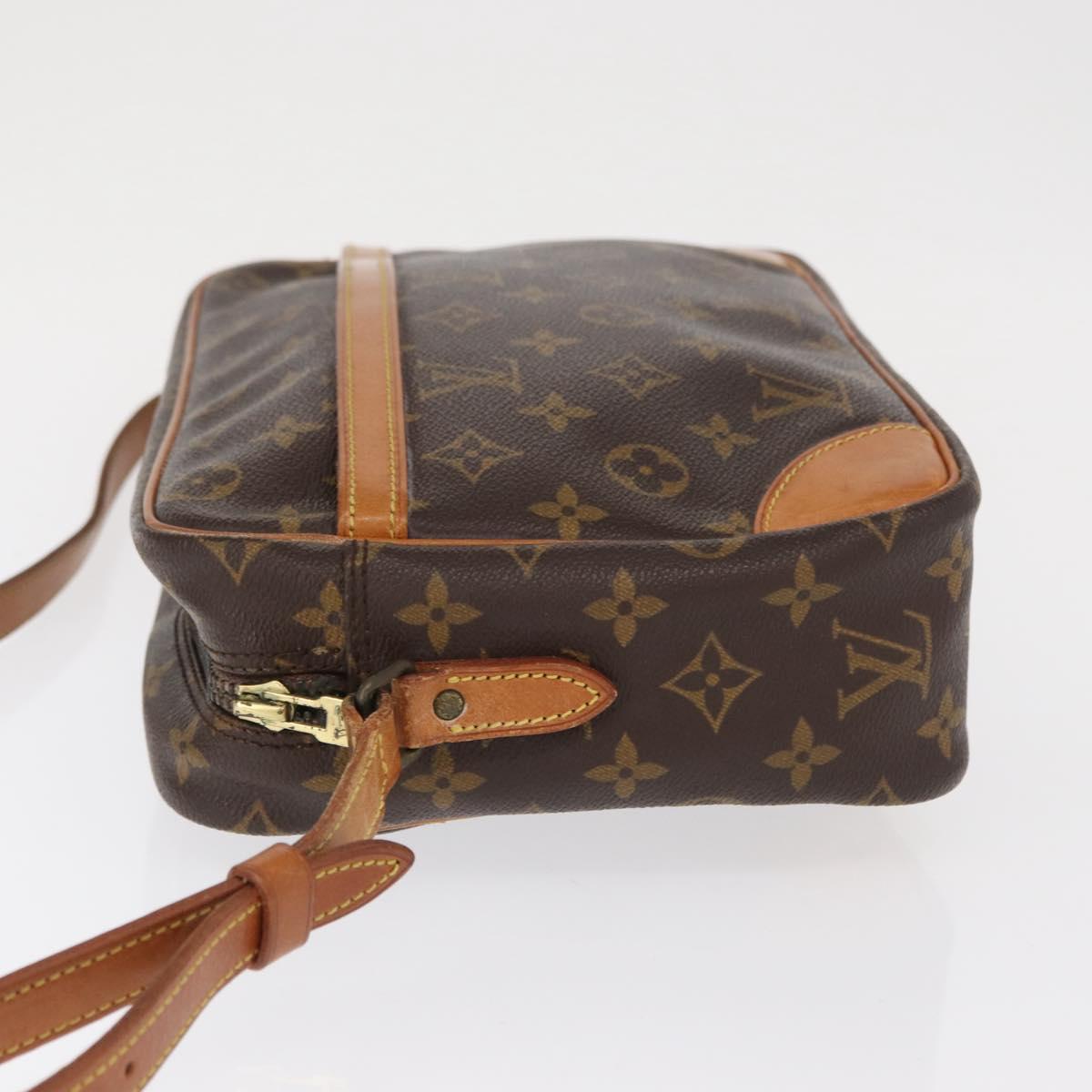 LOUIS VUITTON Monogram Trocadero 30 Shoulder Bag M51272 LV Auth 166585
