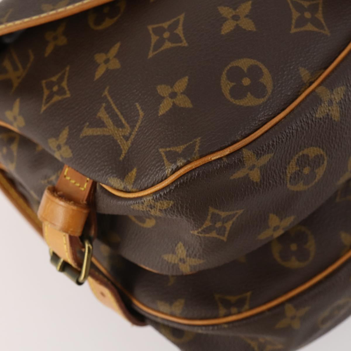 LOUIS VUITTON Monogram Saumur 30 Shoulder Bag M42256 LV Auth 166593