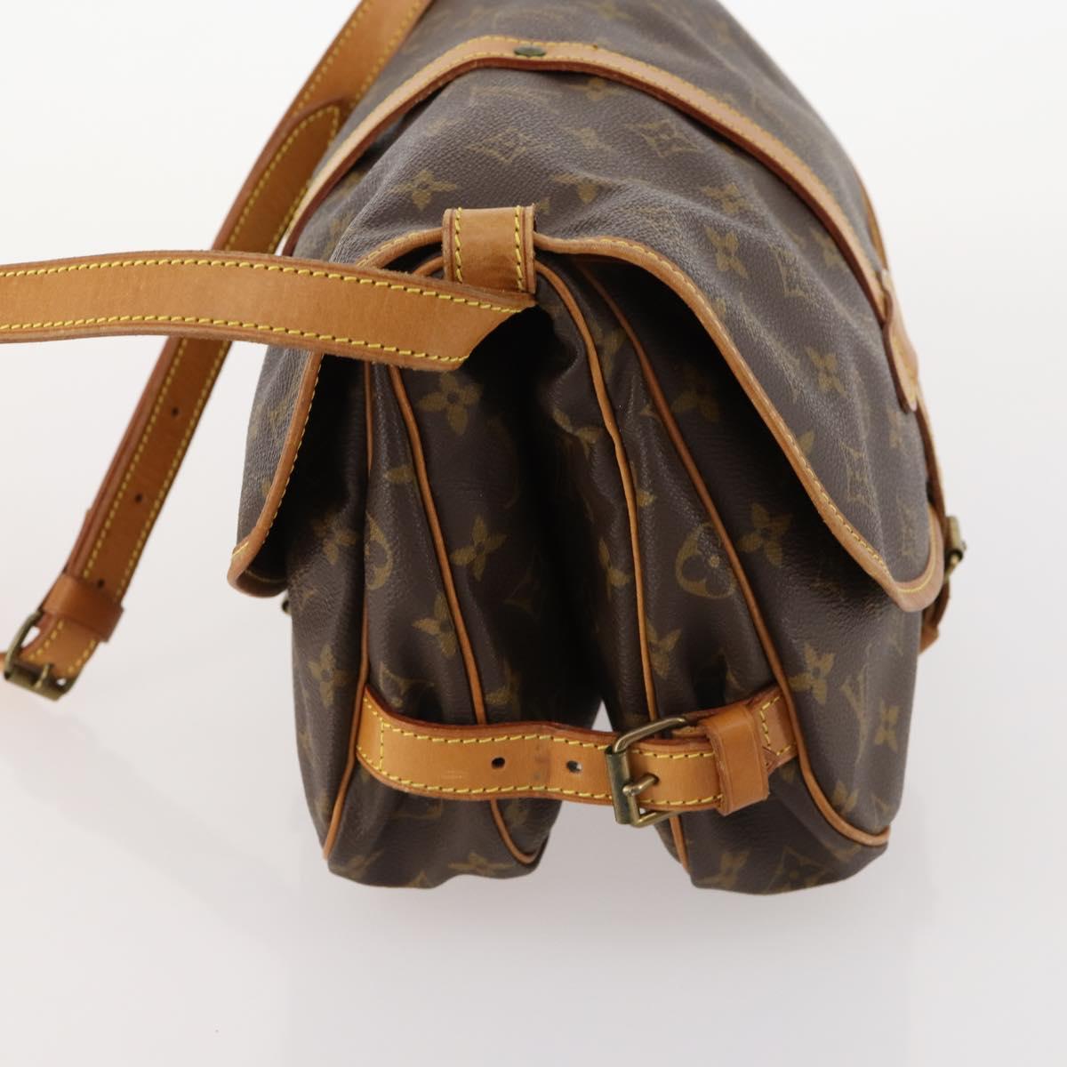 LOUIS VUITTON Monogram Saumur 30 Shoulder Bag M42256 LV Auth 166593