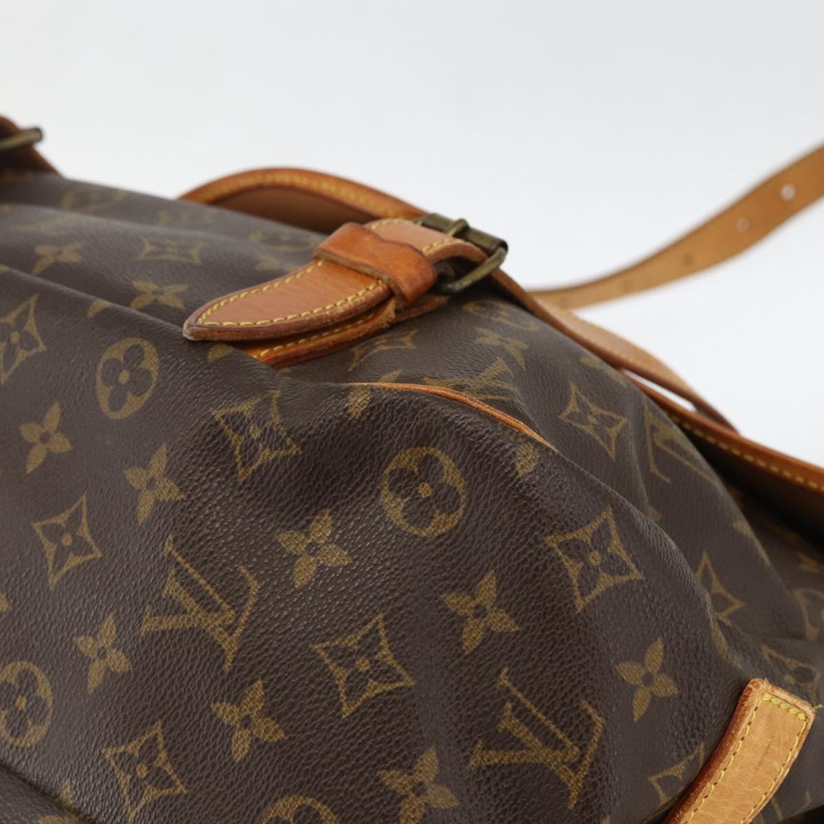 LOUIS VUITTON Monogram Saumur 43 Shoulder Bag M42252 LV Auth 166833A