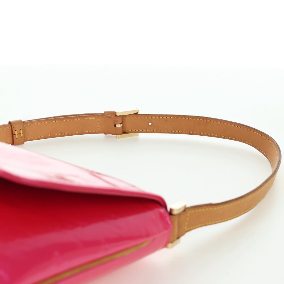 LOUIS VUITTON Vernis Thompson Street Bag Fuchsia Pink M91215 LV Auth 166943A