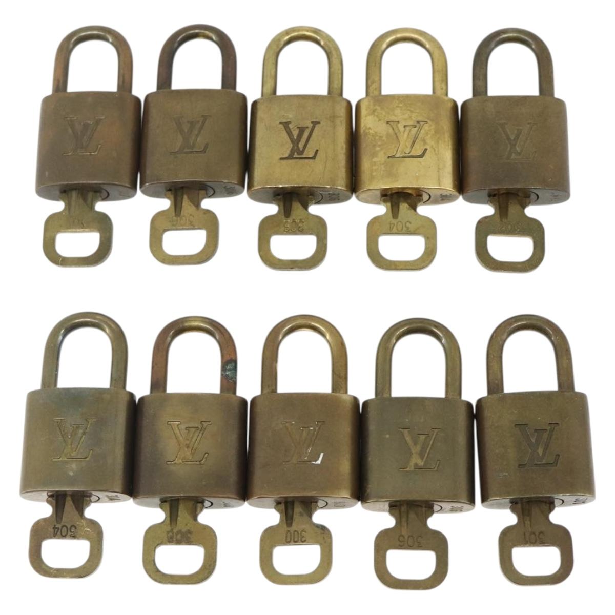 LOUIS VUITTON Padlock 10 Set Padlock metal Gold LV Auth 167228
