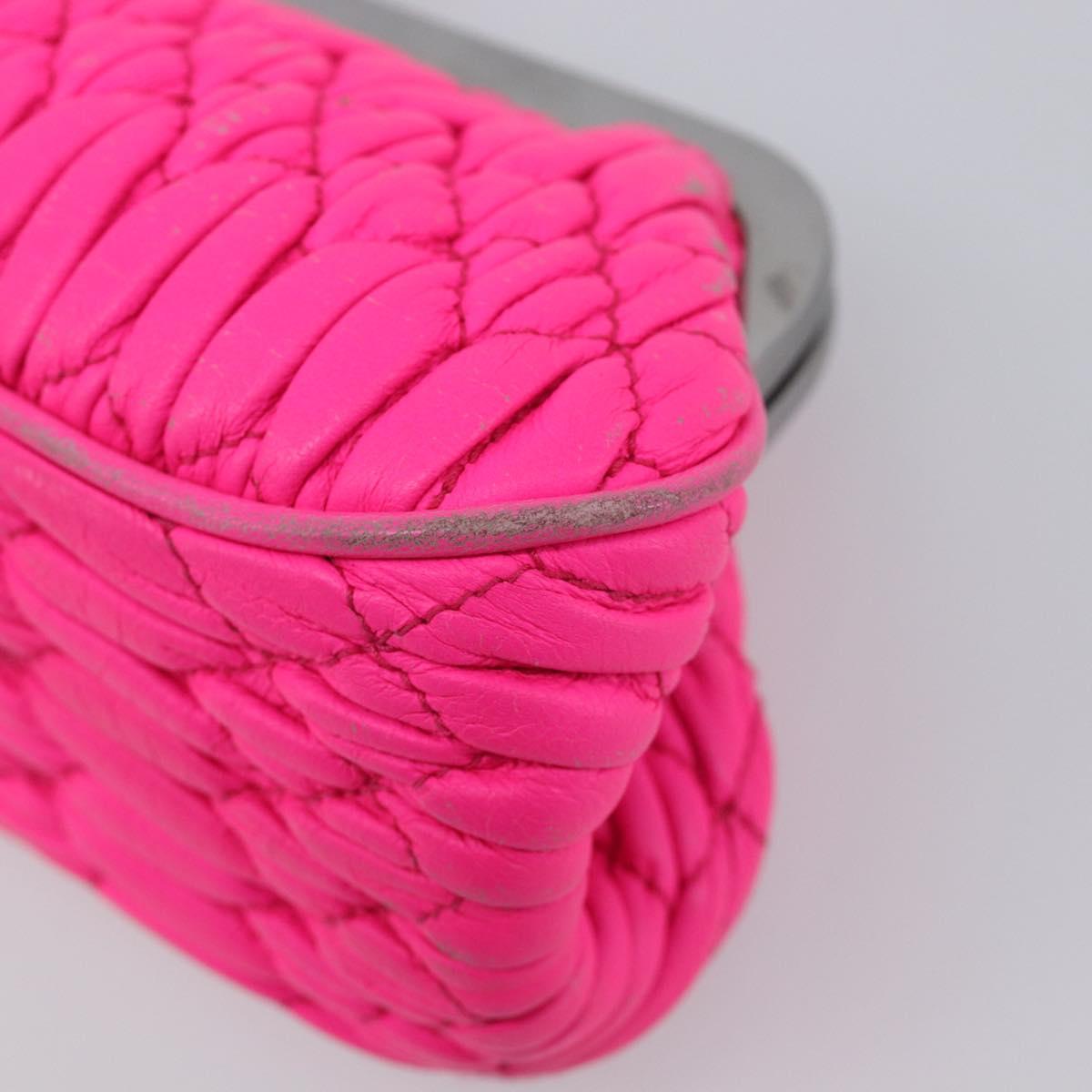 Miu Miu Matelasse Pouch Leather Pink Silver Auth 167883A