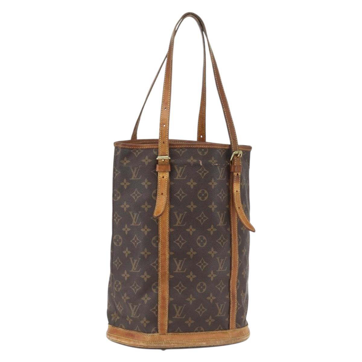 LOUIS VUITTON Monogram Bucket GM Shoulder Bag M42236 LV Auth 168011