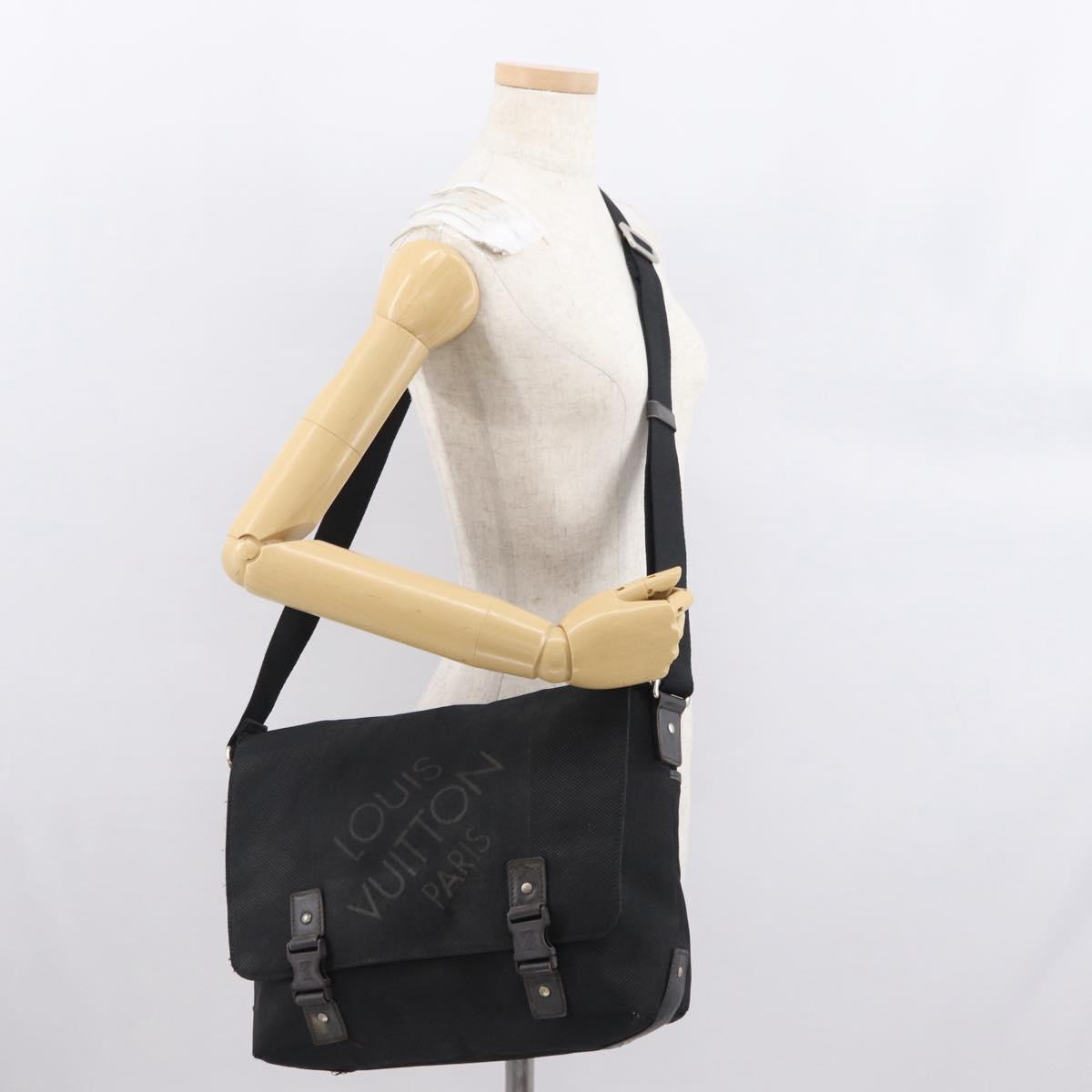 LOUIS VUITTON Damier Geant Roux Shoulder Bag Black M93079 LV Auth 168094