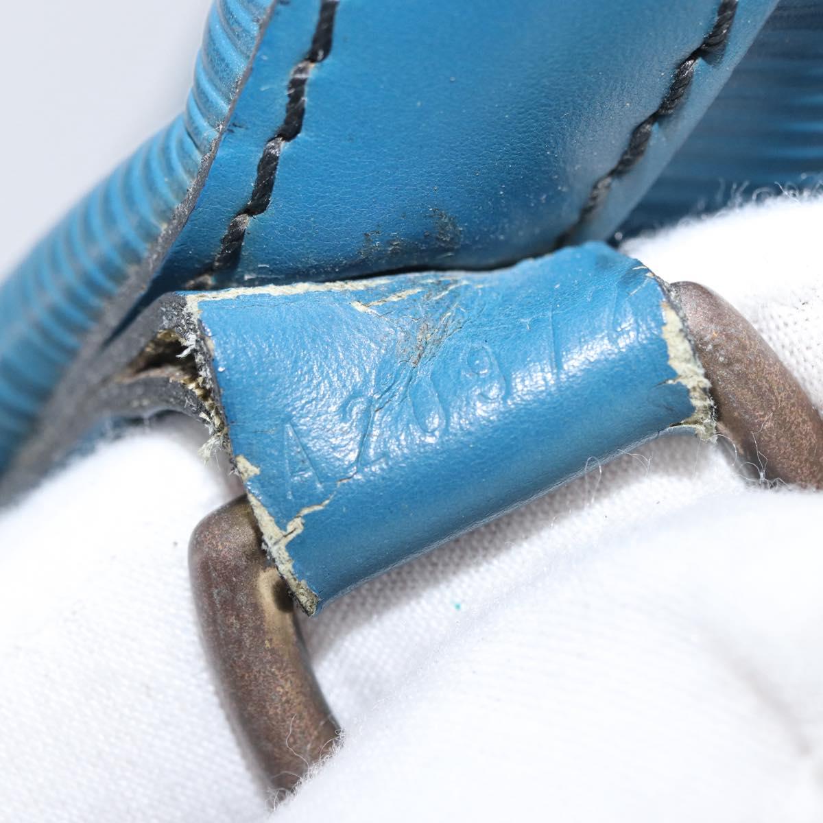 LOUIS VUITTON Epi Petit Noe Shoulder Bag Blue M44105 LV Auth 168162