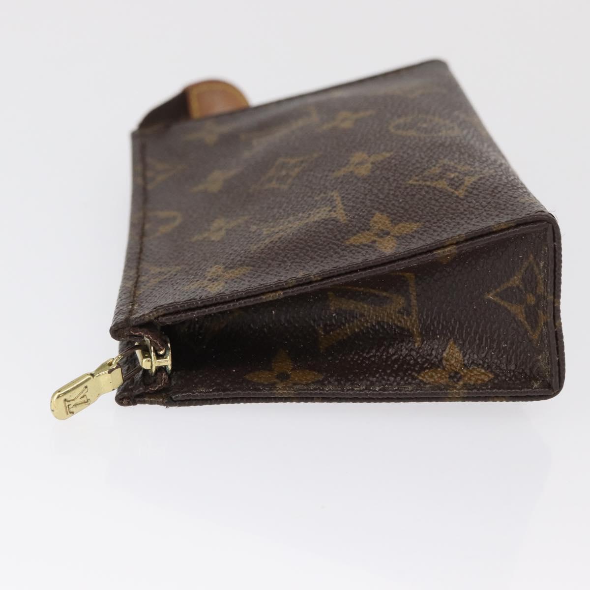 LOUIS VUITTON Monogram Poche Toilette 15 Pouch M47546 LV Auth 168185