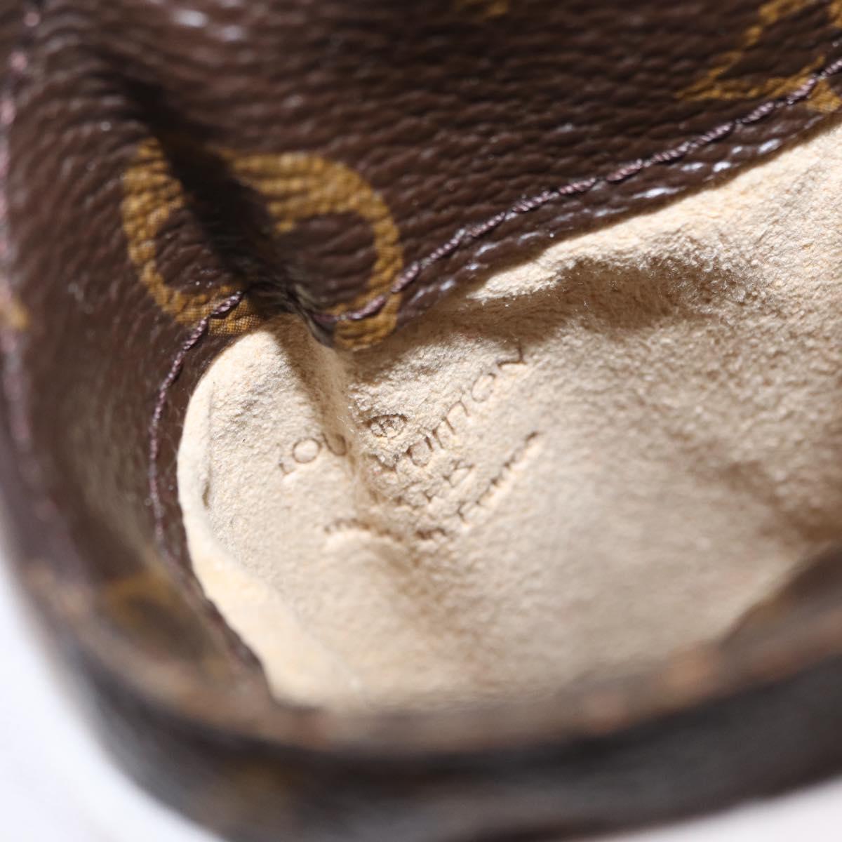 LOUIS VUITTON Monogram Etui Lunette MM Glasses Case M66544 LV Auth 168189