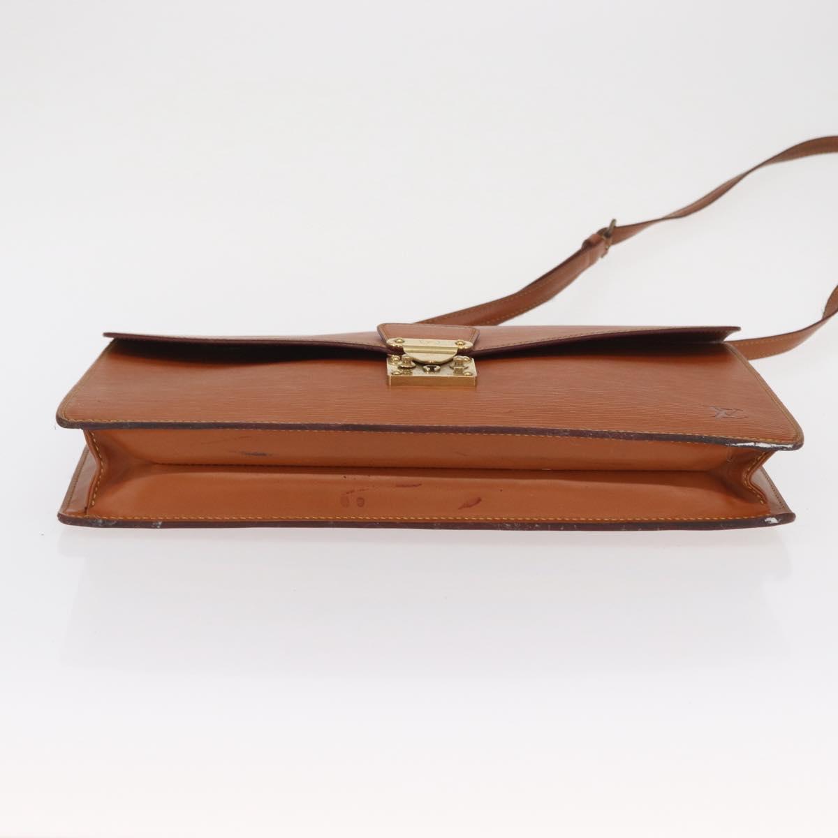 LOUIS VUITTON Epi Porte Documents Bandouliere Zipangu Gold M54468 LV Auth 168237