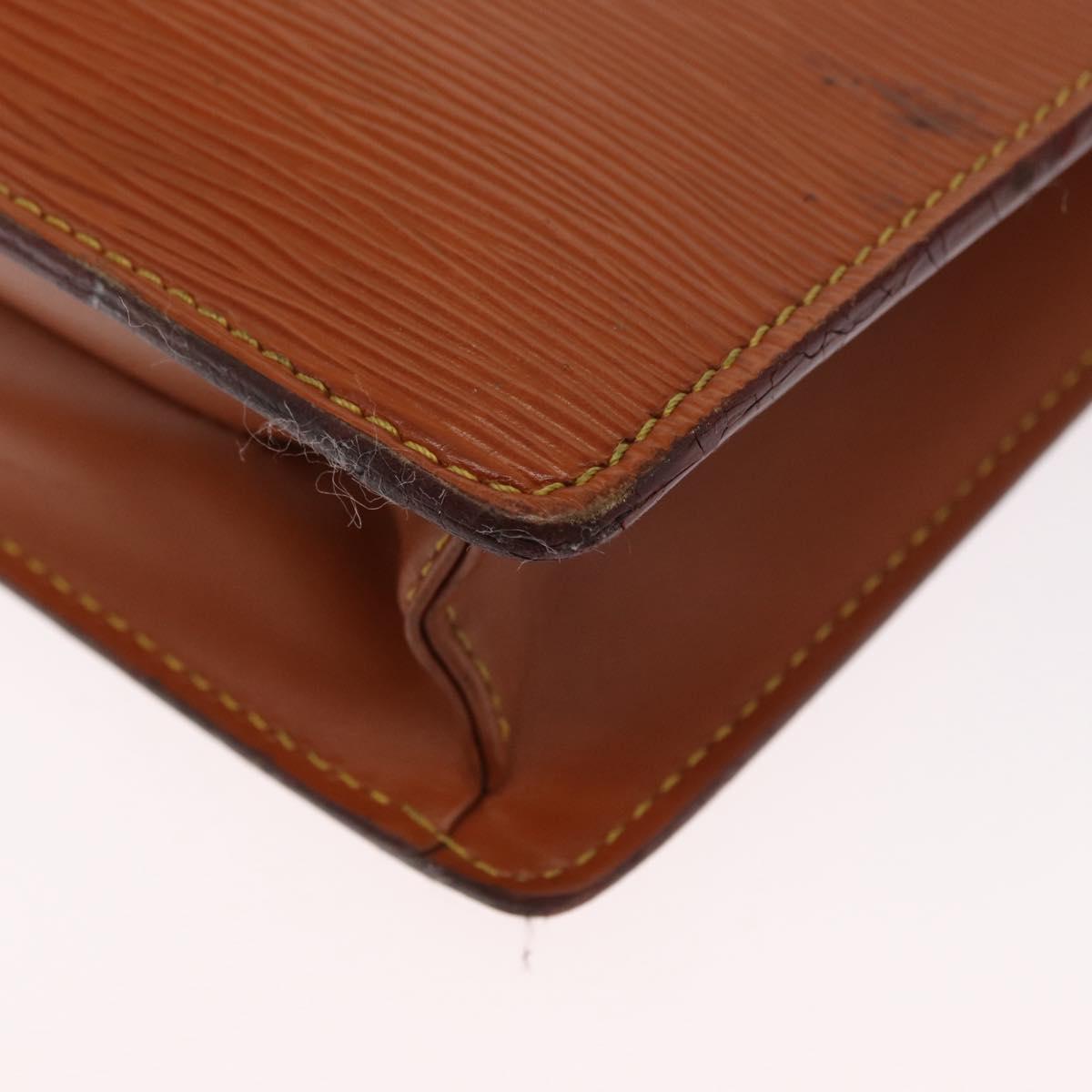 LOUIS VUITTON Epi Porte Documents Bandouliere Zipangu Gold M54468 LV Auth 168237