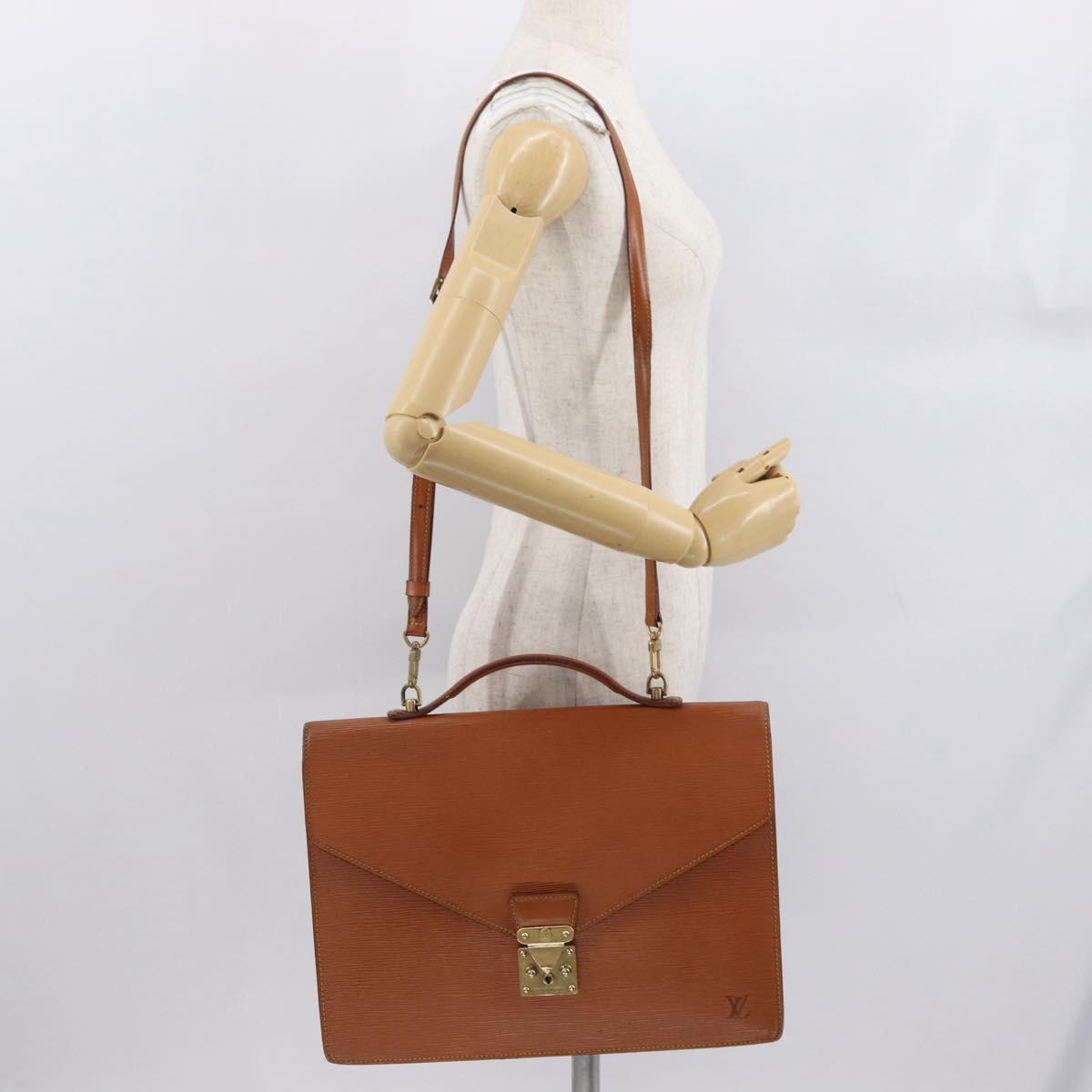 LOUIS VUITTON Epi Porte Documents Bandouliere Zipangu Gold M54468 LV Auth 168237