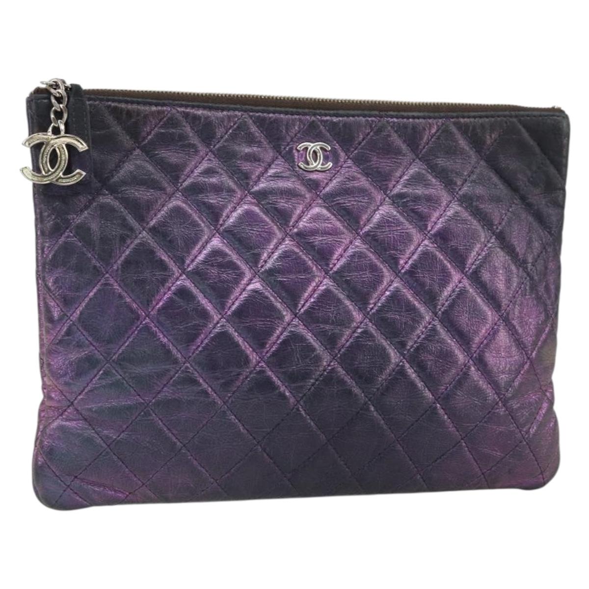 CHANEL Matelasse Clutch Bag Leather Purple Silver CC Auth 168245
