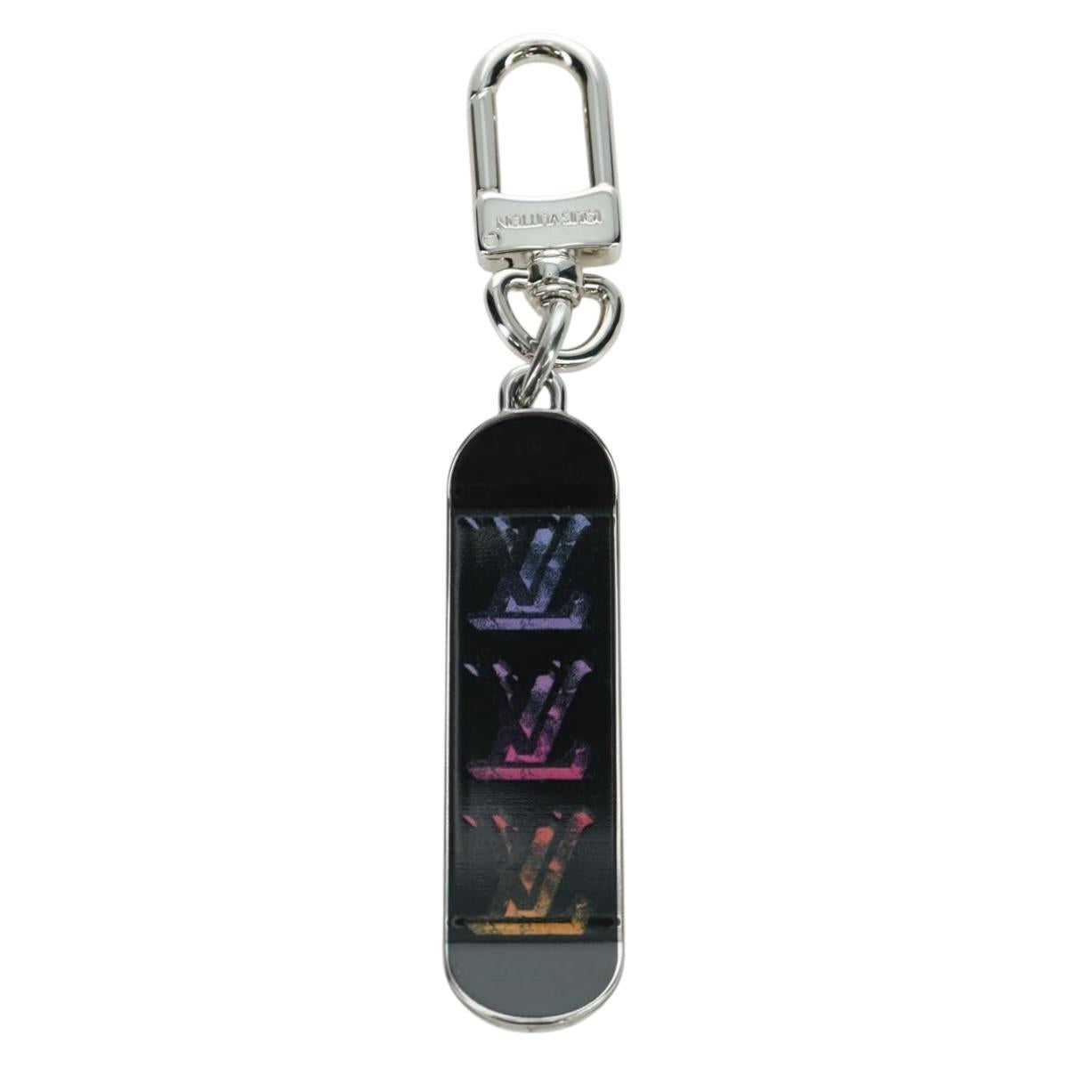 LOUIS VUITTON Bijoux Sac Skate Board Charm metal Silver tone MP3269 Auth 168252M
