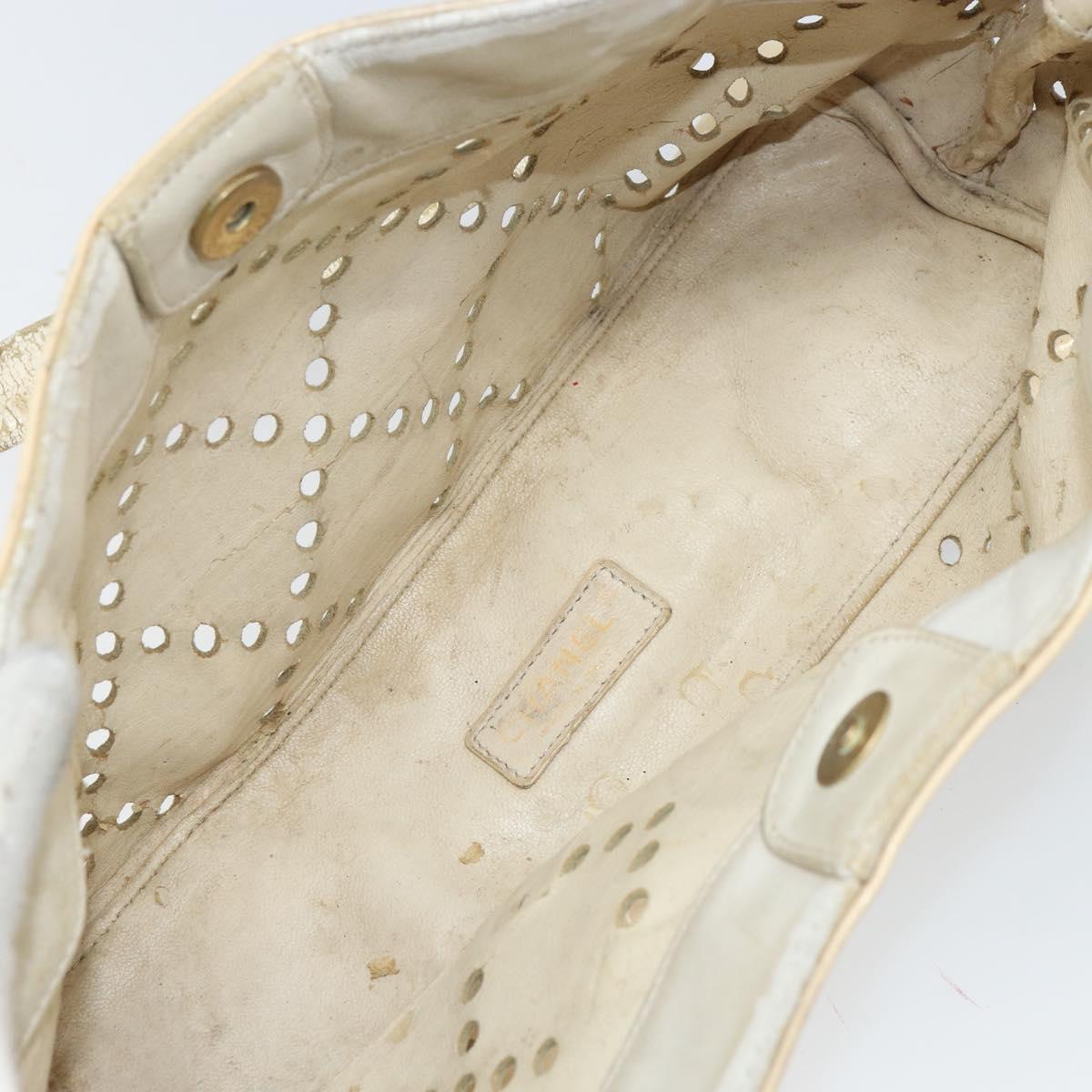 CHANEL Hand Bag Patent leather Ivory Gold CC Auth 168387