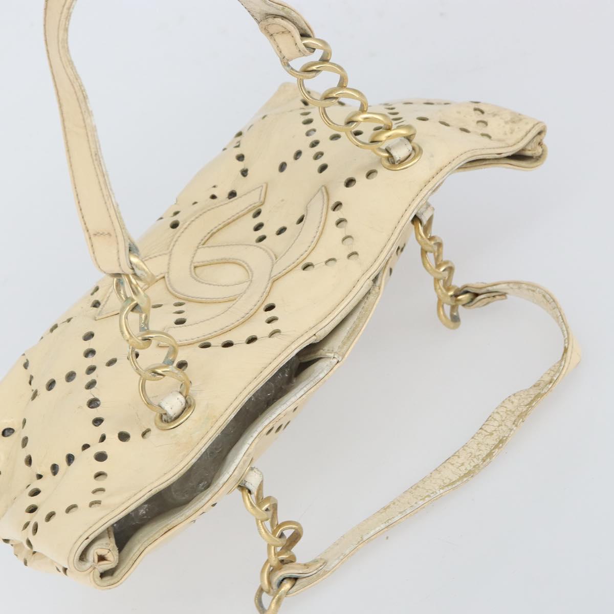 CHANEL Hand Bag Patent leather Ivory Gold CC Auth 168387