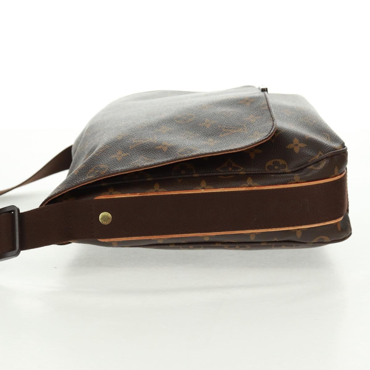 LOUIS VUITTON Monogram Messenger MM Bobourg Shoulder Bag M97038 LV Auth 168659V