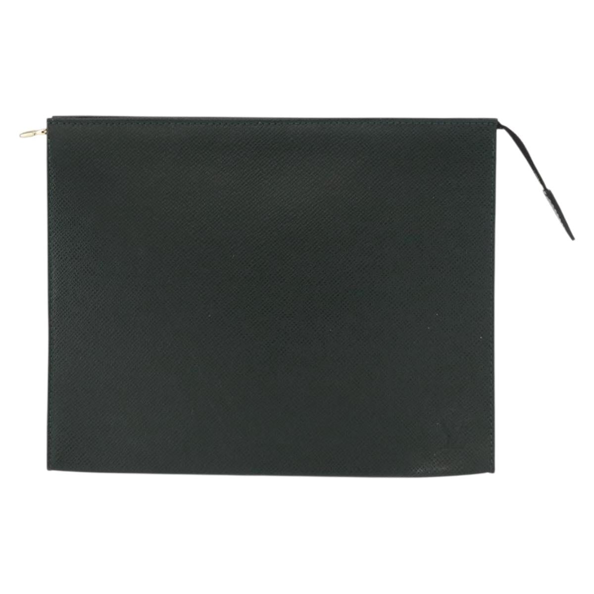 LOUIS VUITTON Taiga Poche Toilette 26 Pouch Epicea LV Auth 168673