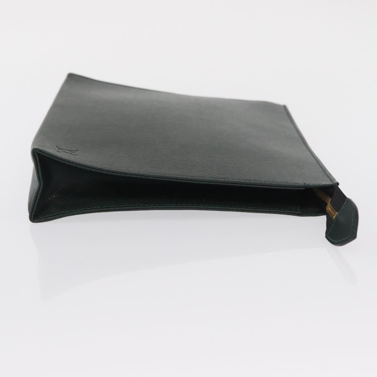 LOUIS VUITTON Taiga Poche Toilette 26 Pouch Epicea LV Auth 168673