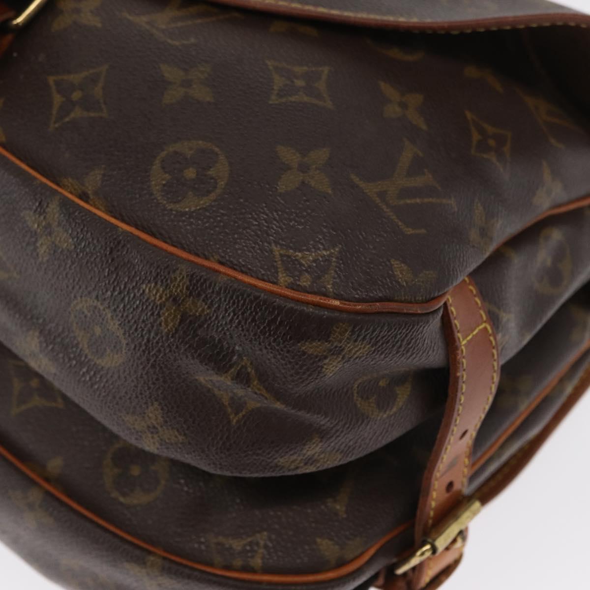 LOUIS VUITTON Monogram Saumur 30 Shoulder Bag M42256 LV Auth 168684