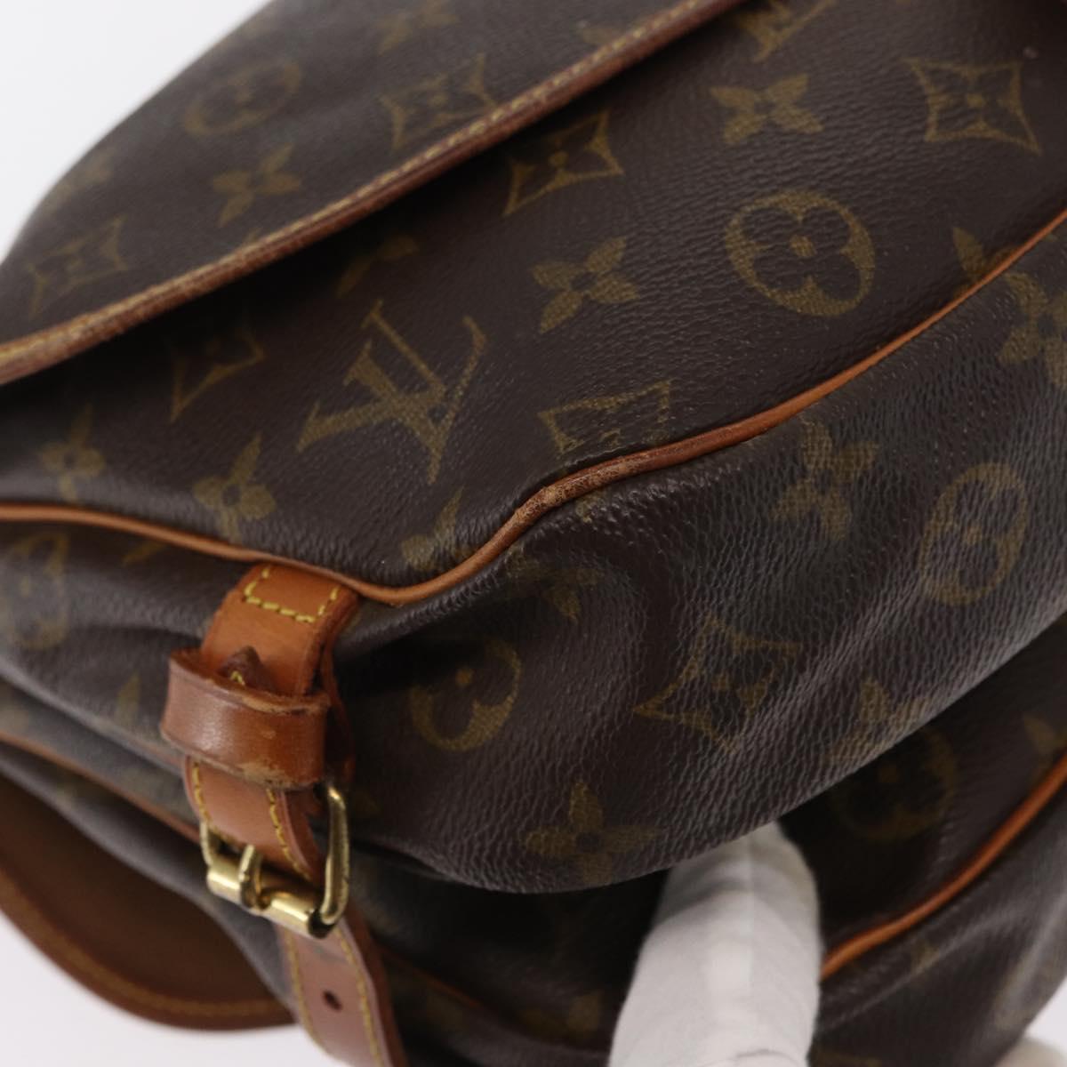 LOUIS VUITTON Monogram Saumur 30 Shoulder Bag M42256 LV Auth 168684