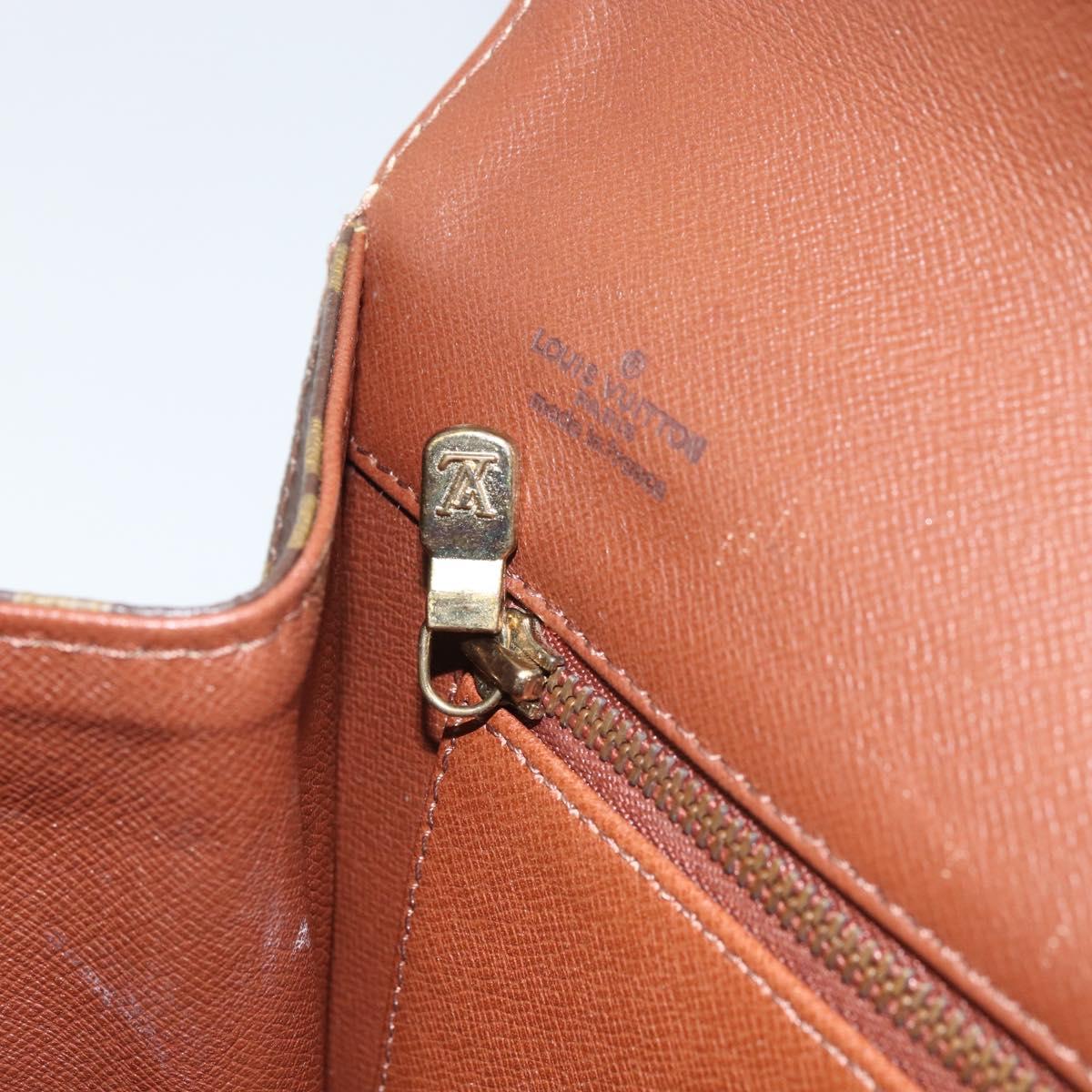 LOUIS VUITTON Monogram Pochette Dam GM Clutch Bag M51810 LV Auth 168730