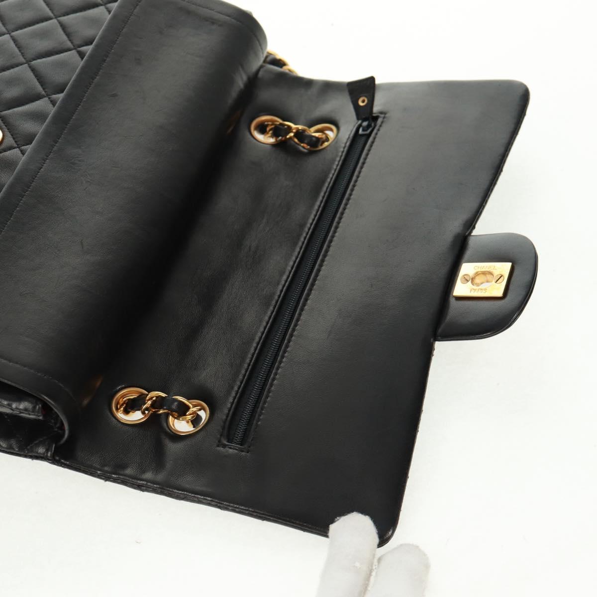 CHANEL Matelasse 25 Double Flap Chain Bag Lamb Skin Black Gold CC Auth 169170SAV
