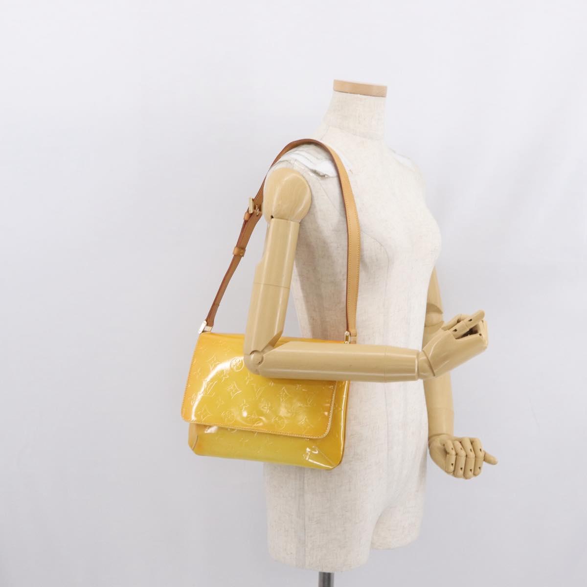 LOUIS VUITTON Monogram Vernis Thompson Street Bag Lime Yellow M91071 Auth 169213