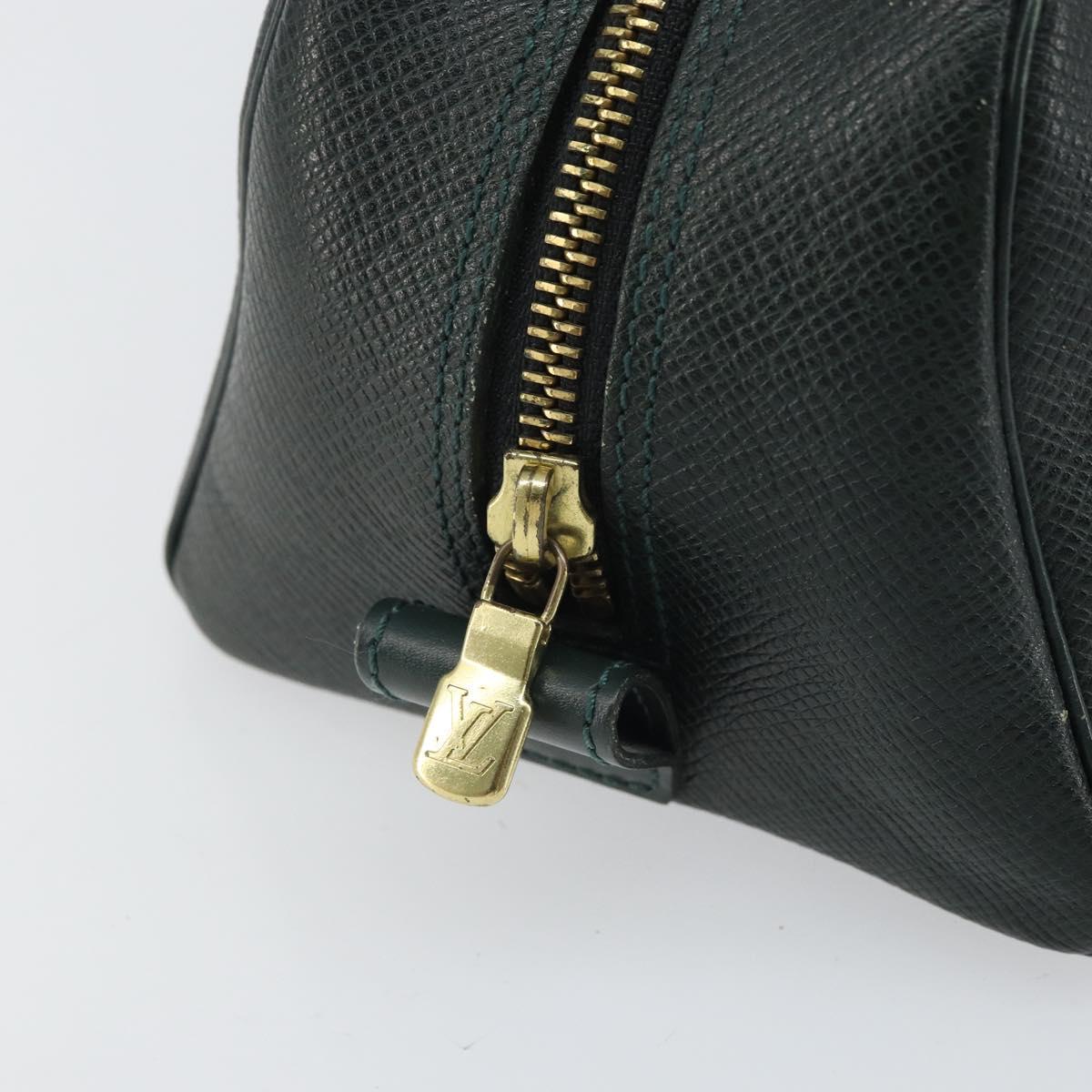 LOUIS VUITTON Taiga Trousse Toilette PM Clutch Bag Epicea M30224 LV Auth 169251