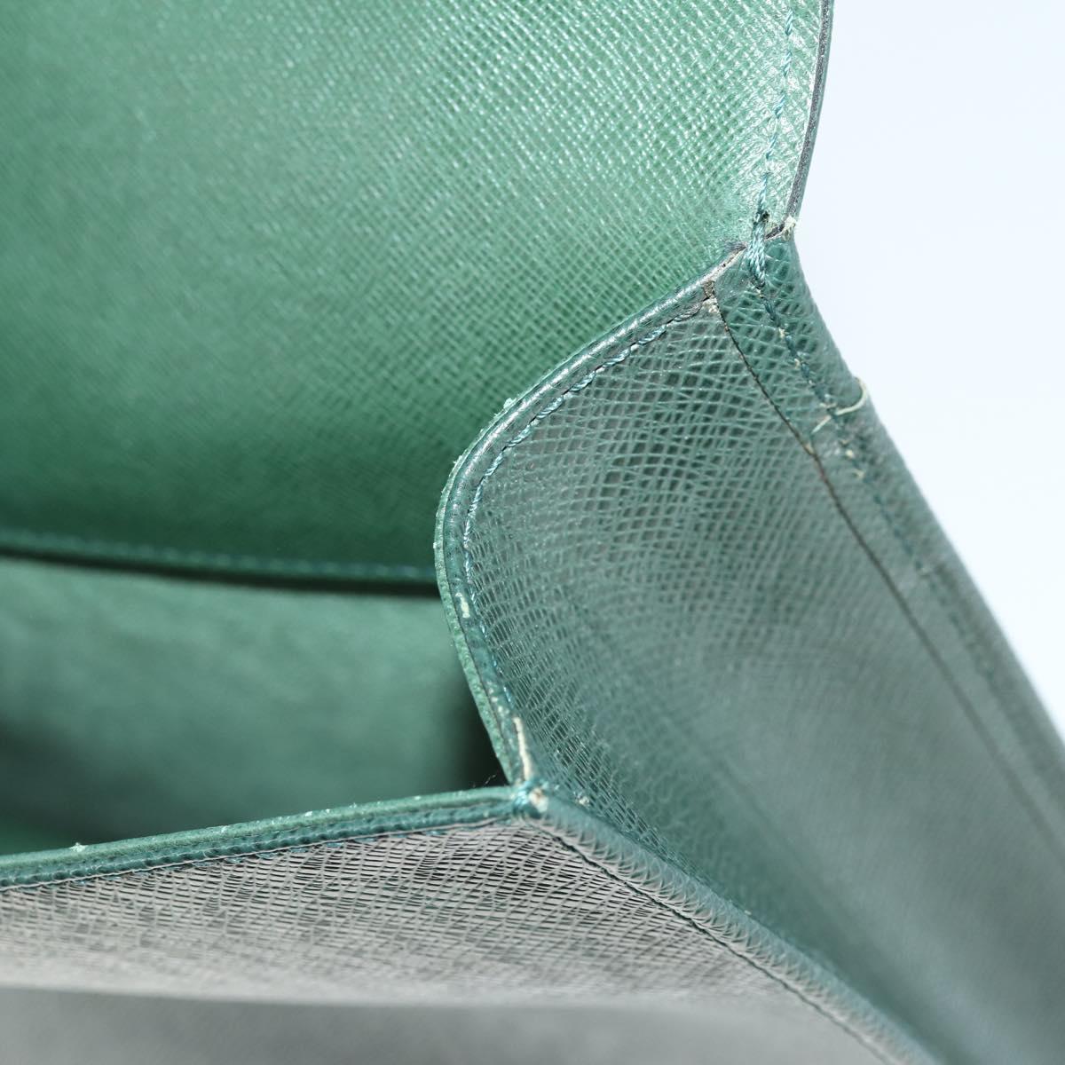 LOUIS VUITTON Taiga Serviette Kourad Business Bag Epicea T16786 LV Auth 169284