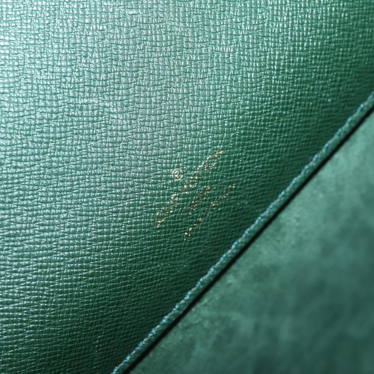 LOUIS VUITTON Taiga Serviette Kourad Business Bag Epicea T16786 LV Auth 169284