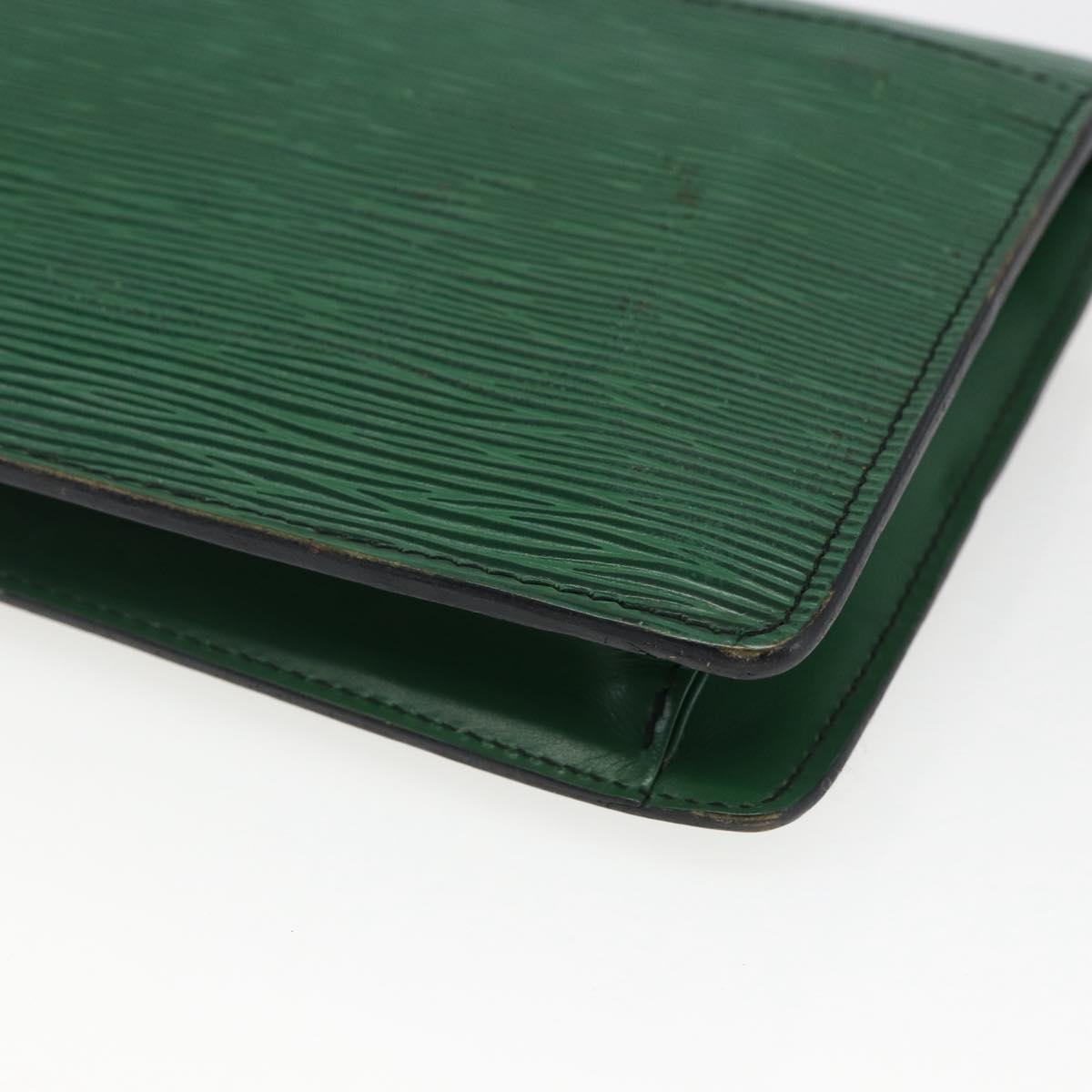 LOUIS VUITTON Epi Montaigne 23 Clutch Bag Green M52664 LV Auth 169311