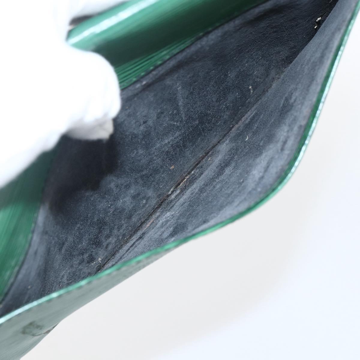 LOUIS VUITTON Epi Montaigne 23 Clutch Bag Green M52664 LV Auth 169311