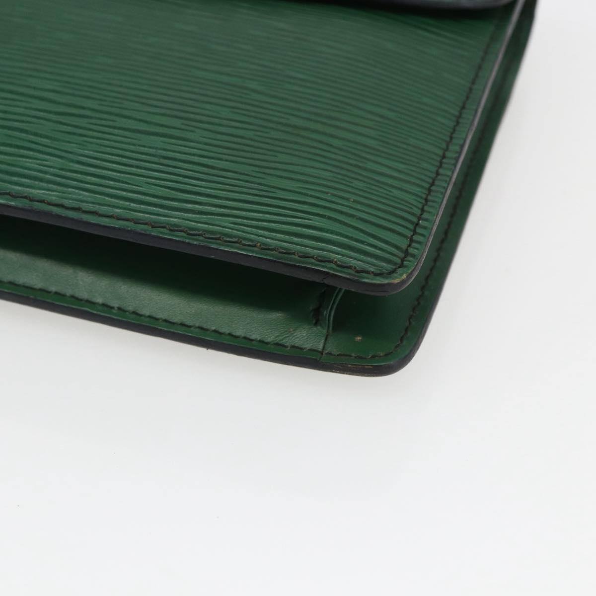 LOUIS VUITTON Epi Montaigne 23 Clutch Bag Green M52664 LV Auth 169311