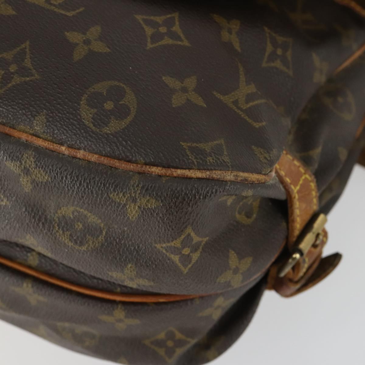 LOUIS VUITTON Monogram Saumur 30 Shoulder Bag M42256 LV Auth 169318